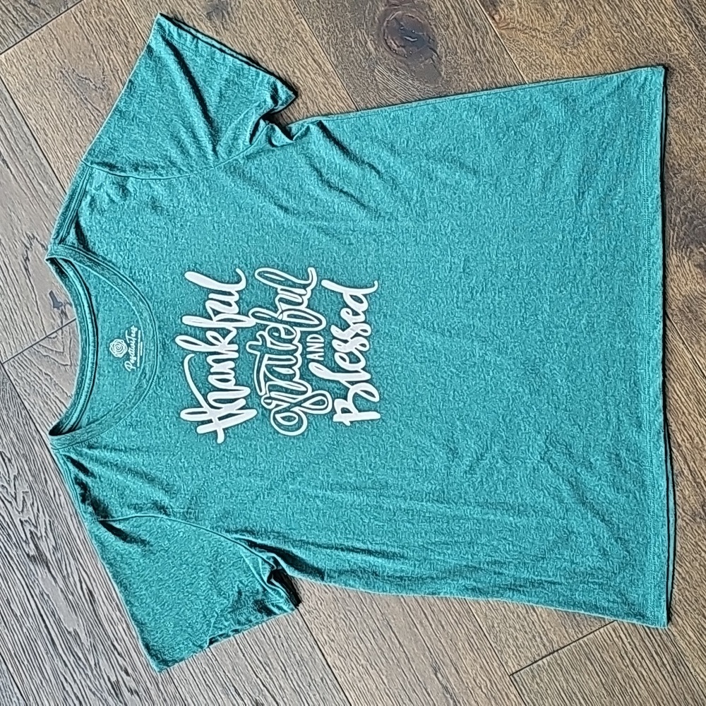 3$15 POSITIVI🌸TEES WOMEN'S SHIRT. NWOT SIZE LARGE